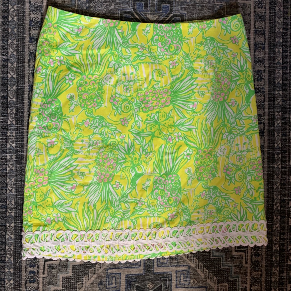Lilly Pulitzer skirt